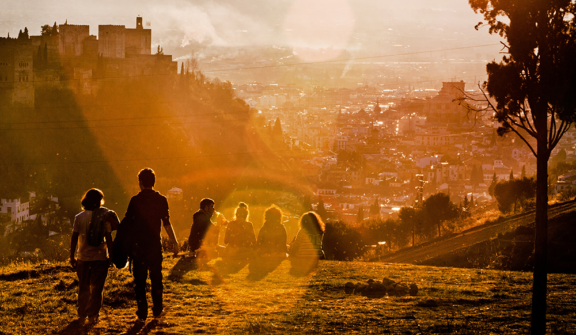 Creating Globally Dispersed Teams That Succeed